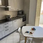 Civico10, Con Parcheggio E Terrazzo *